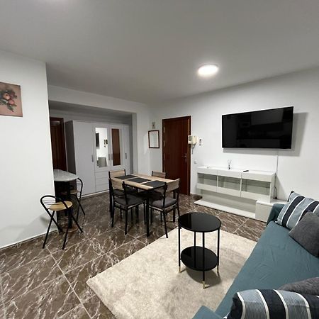 Apartamento Mercurio- Barajas 1B Daire Madrid Dış mekan fotoğraf