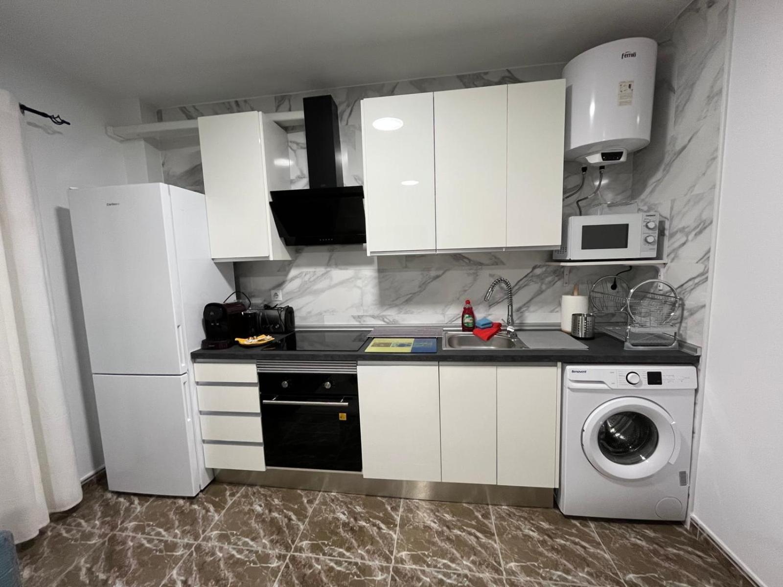 Apartamento Mercurio- Barajas 1B Daire Madrid Dış mekan fotoğraf